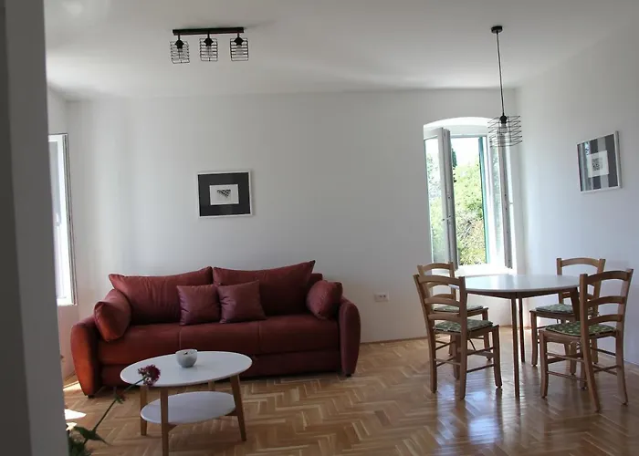 Kantrida Lejlighed *